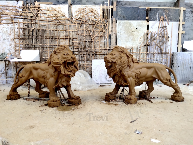 lion clay model