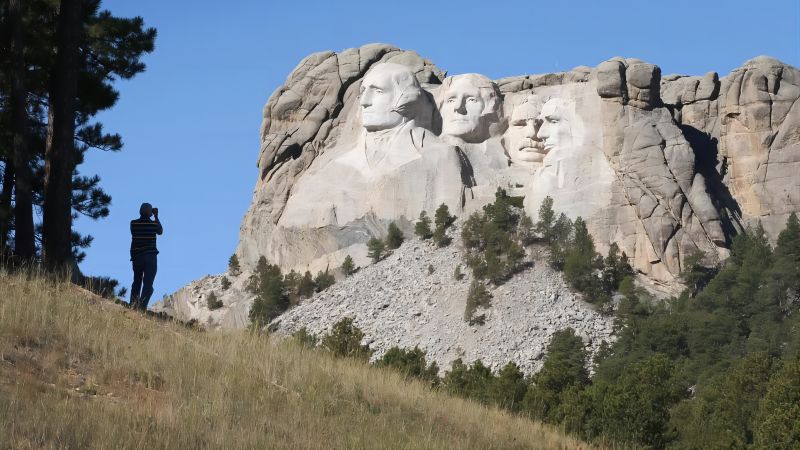 mount rushmore national memorial