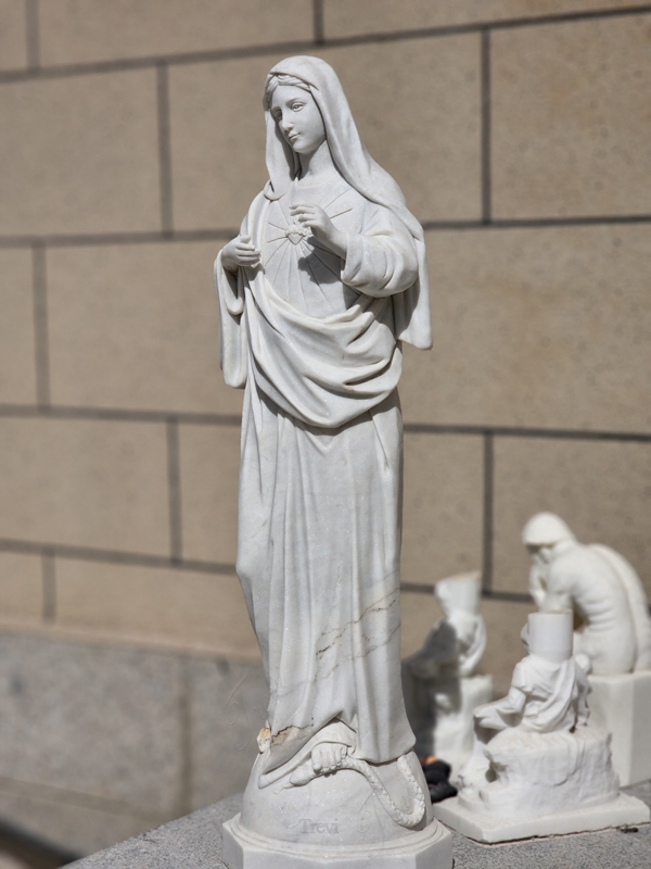 immaculate heart of mary statue